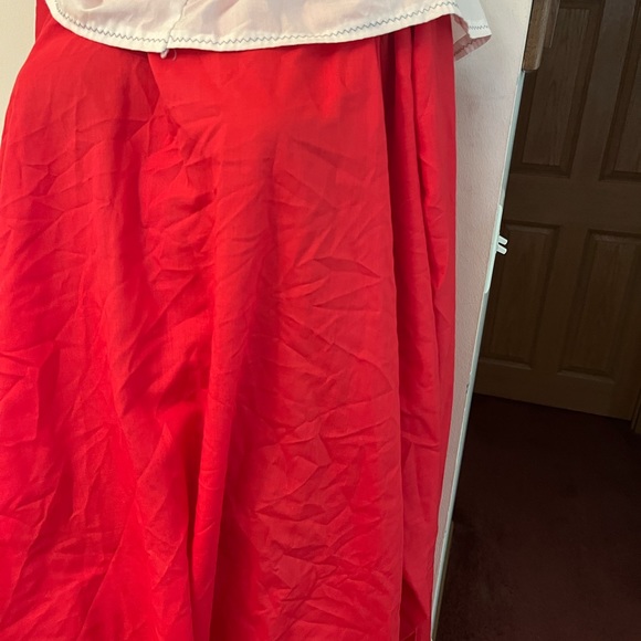 Clown costume size up to 3X can stuff pillows for an awesome look! - Picture 8 of 14